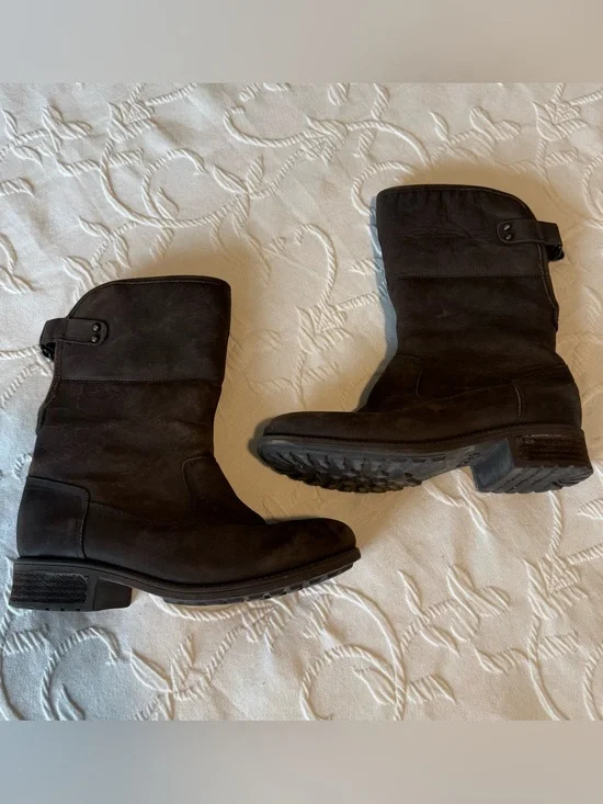 UGG Women’s Dark Brown Aldon Buckle Mid-Calf Boots