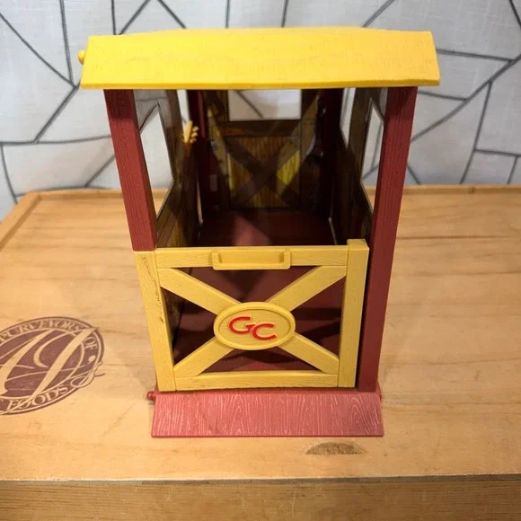 Vintage Grand Champions Horse Stall Stable Red‎ Yellow Marchon Toy Playset Piece