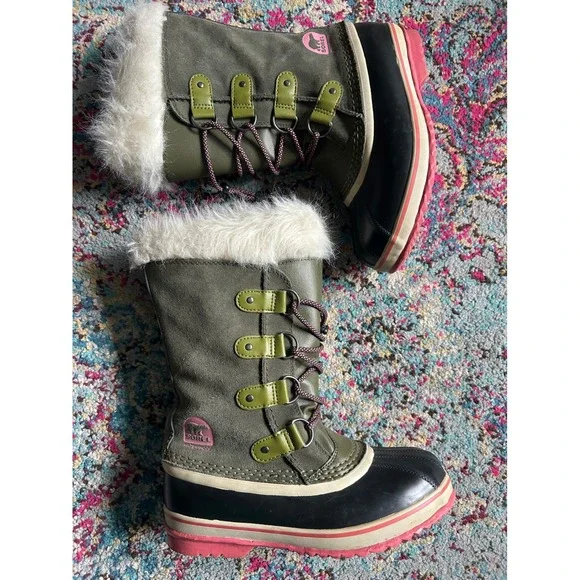 Sorel Joan of Arctic Winter Boots Olive Green Pink Faux Fur Waterproof Snow