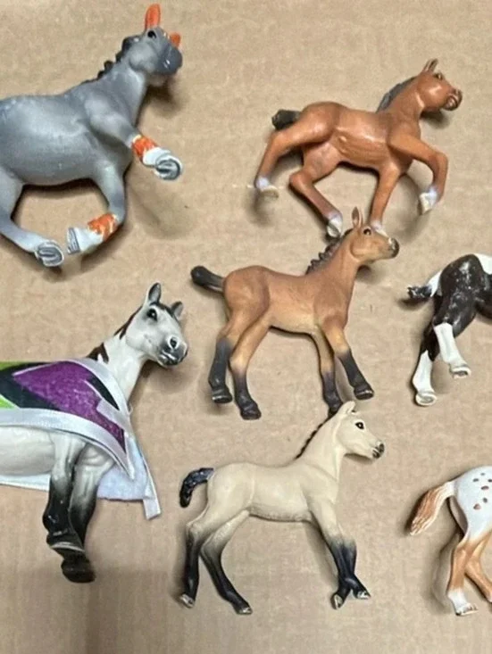 Schleige Horse Stallion/Mare and foals collection. Bonus specialty blanket