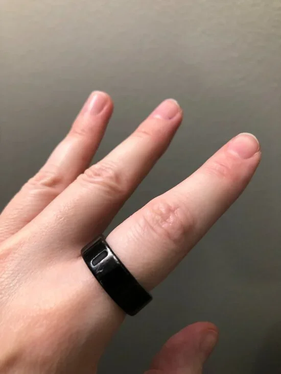 Oura Ring 4 BLACK SIZE 9