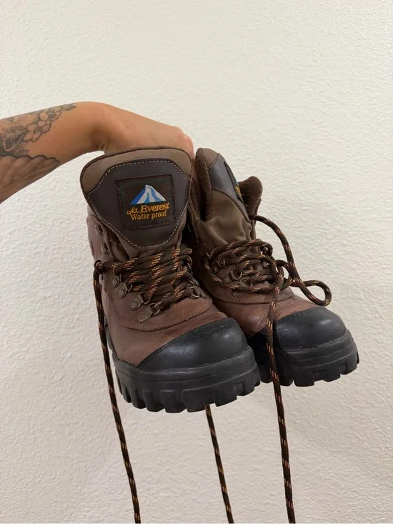 Mt. Everest Waterproof Brown Leather Hiking Boots