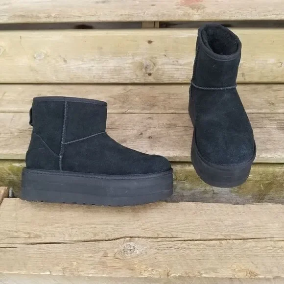 Ugg Australia Classic Mini Black‎ Suede Leather Super Platform Chunky Boots 9