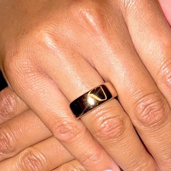 OURA ring- 3rd gen ROSE GOLD