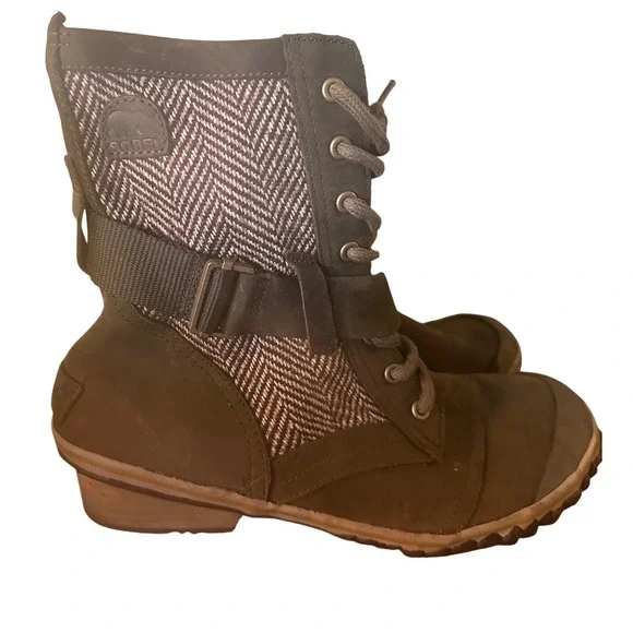 Sorel Herringbone/Army green Lace up boot, women's 11
