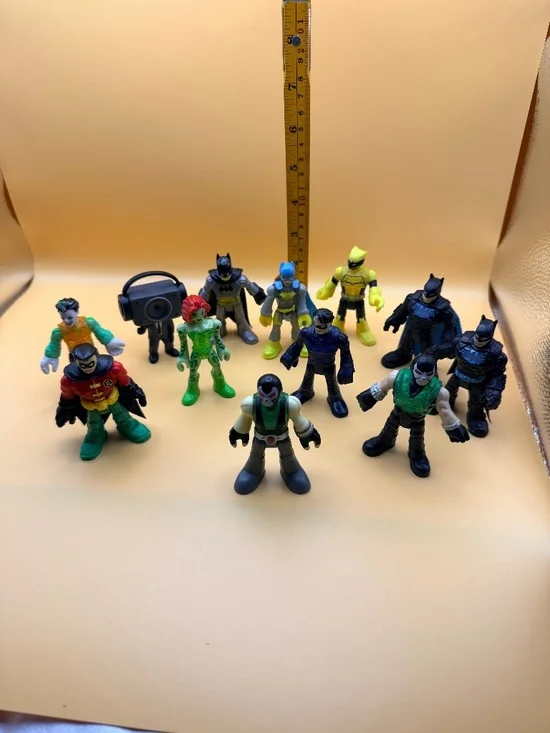 Imaginext DC Super Friends Batman Figures Lot of 12 Heroes Villains