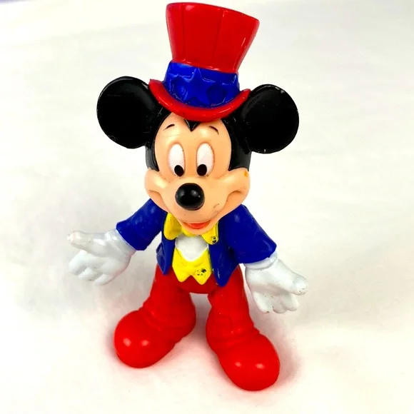 Vintage 1994 Epcot Center adventure at Disney World Mickey in the USA