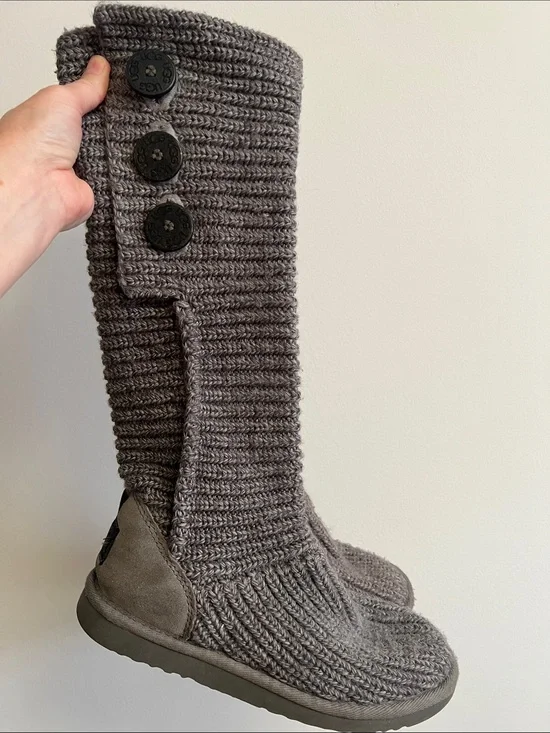 Vintage Y2K UGG Australia Gray Knit Button Slouch Leg Warmer Style🩶