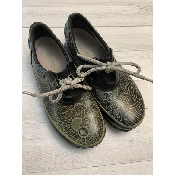 Bogs‎ womens slip on rain clogs size 6