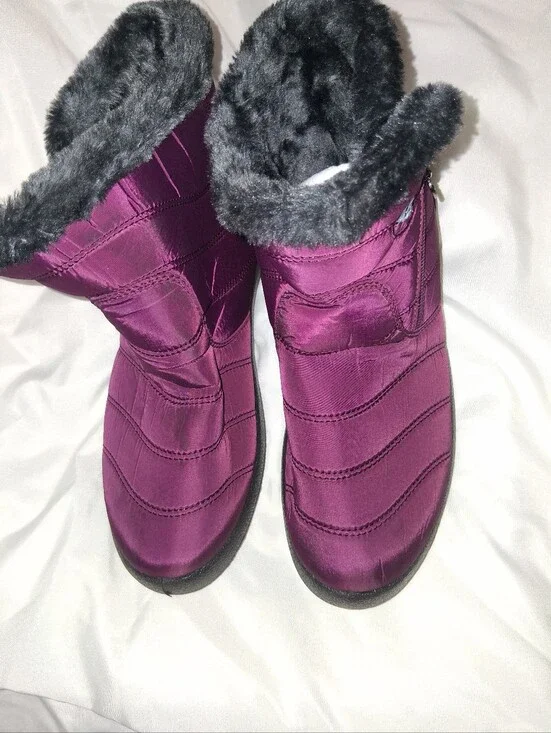 Women’s Winter Faux-Fur Lined Insulated Boots - Purple