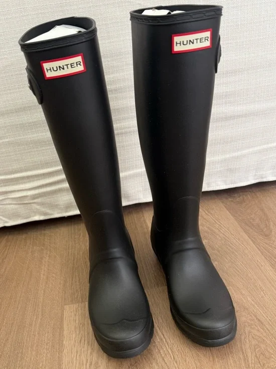 Hunter knee-high boots Wellies size 9