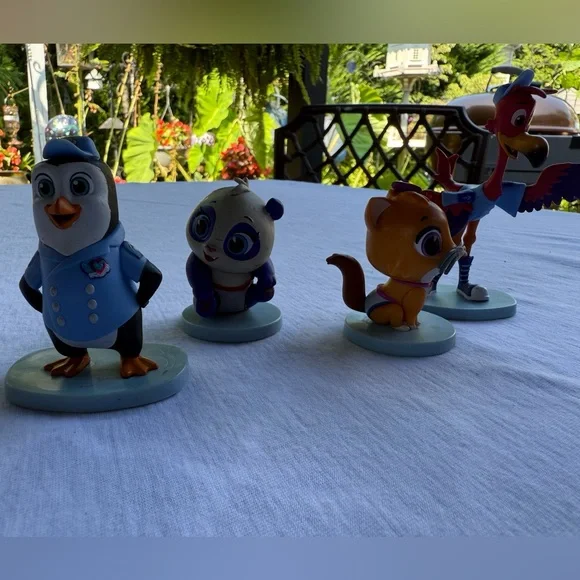 Disney Junior RARE T.O.T.S tiny Ones Transport Service characters 4 in set