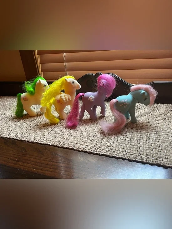 Vintage My Little Pony Scrumptious & Baby Lofty So Soft Sundae Best Bow Tie
