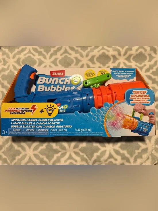 Zuru Bunch O Bubbles Spinning Barrel Motorized Bubble Blaster with LED - New