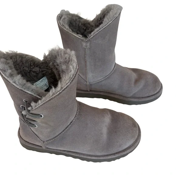 UGG Womens 8 Gray‎ Sheepskin Suede Winter Boots Fur Lined