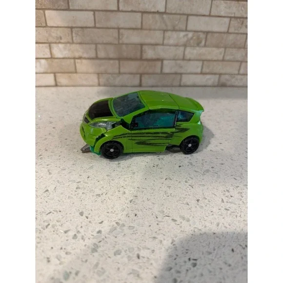 Transformers ROTF Autobot Skids Deluxe Class Figure Revenge Fallen‎