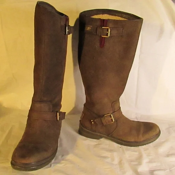 UGG Women's Thomsen Boots