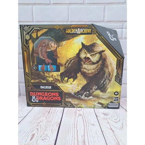 NIB Dungeons and Dragons Golden Archive Owlbear Action Figure