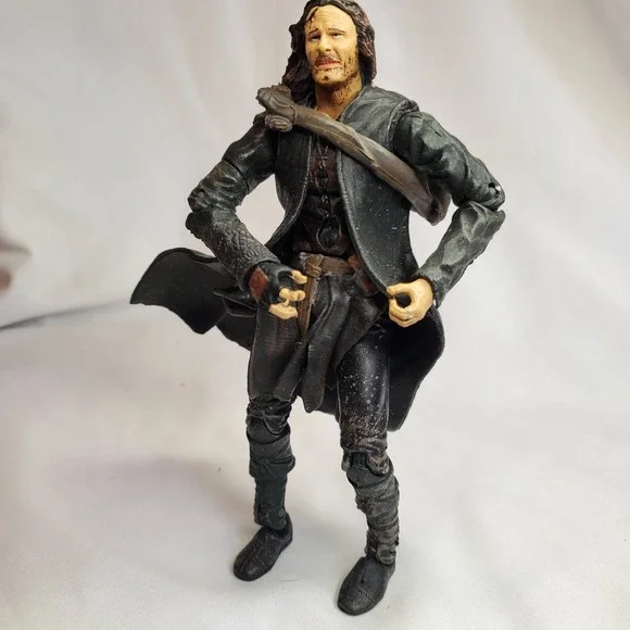 Lord‎ of the Rings The Two Towers Aragorn 6