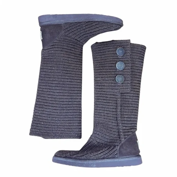 Gray Knit Button CARDI UGG Boots EUC