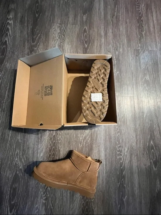BearPaw Women's Brown Suede Winter Ankle Boots
