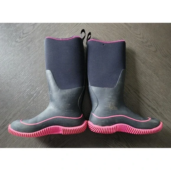 Muck Hale Women's Waterproof Rubber Boots Black & Pink Size 9 • Outdoor Wear