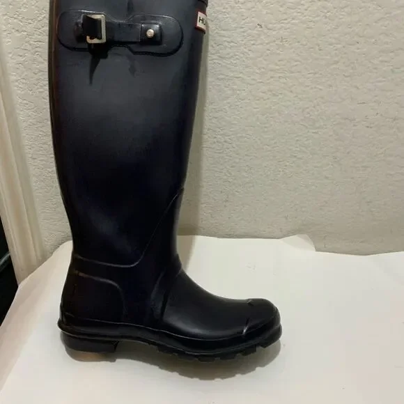 Hunter Original Tall Wellington Purple Rain Boots Size 9 women / 8 Men