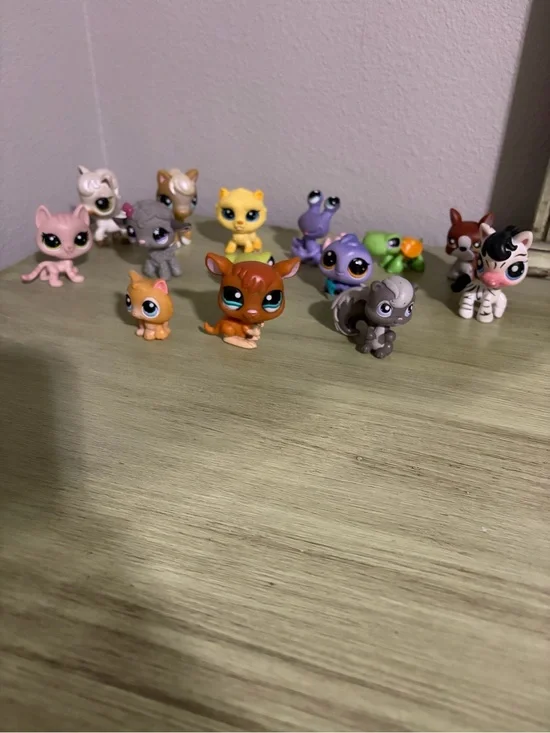Littlest Pet Shop Lot of 14