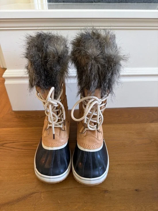 Sorel Joan of Arc Boots