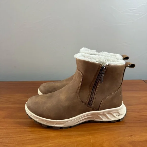 Khombu Sienna All-Weather‎ Water Repellent Boot Side Zip Snow. Winter Brown 7