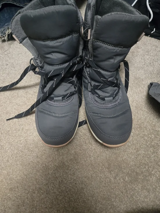 Sorel Gray Plush-Lined Winter Boots