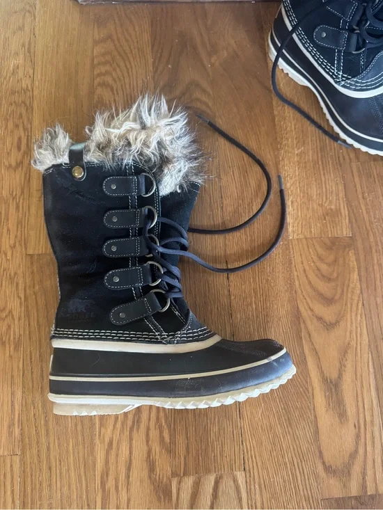 Sorel Joan of Arctic Waterproof Faux Fur Snow Boots Black Women’s 5 NL1540-010