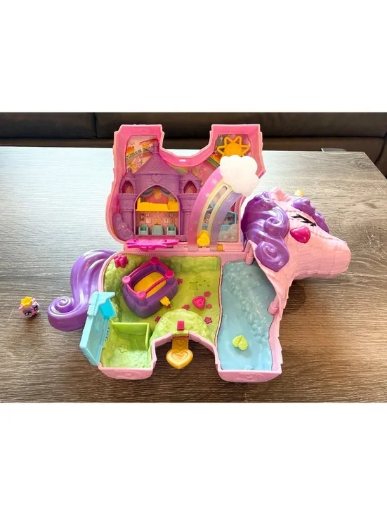 Polly Pocket Unicorn Purse Compact Playset 2019 Mattel GKL24 w/ 1 hatchimal