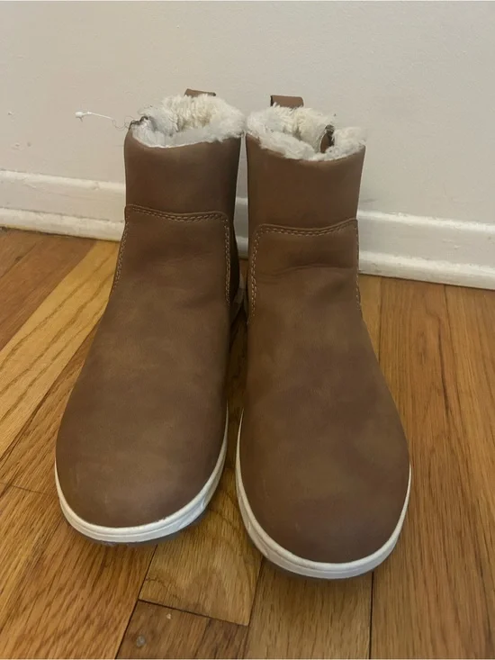Women's Tan Faux-Fur Lined Ankle Boots