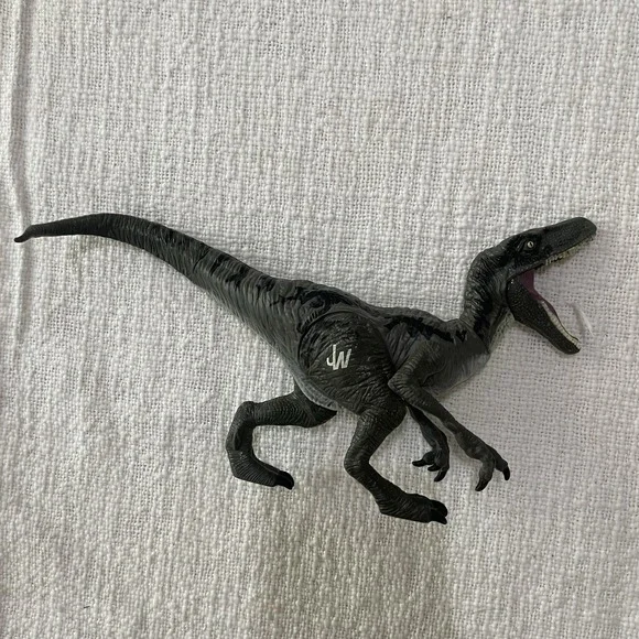 2015‎ Jurassic World Target Exclusive Velociraptor Raptor Blue Action Figure JW