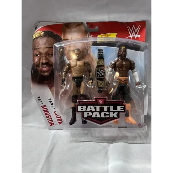 WWE BATTLEPACK SERIES #67 Kofi Kingston VS.‎ Randy Orton Christmas
