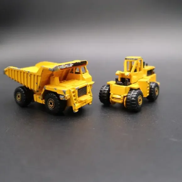 Matchbox Caterpillar Construction Vehicle Diecast Set of 2 1997 1:64 Scale READ
