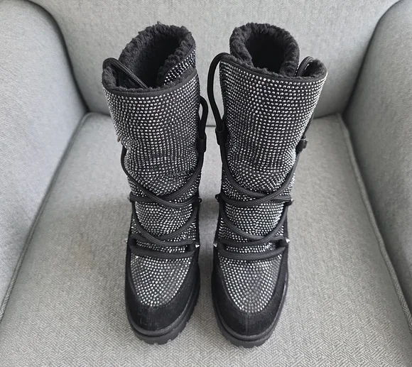 Black Women's Winter Lace-Up Faux Fur Boots
