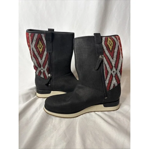 Merrell Roam Pull On Waterproof Leather Boots Aztec‎ Black Sz 7.5 Geometric Knit