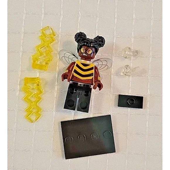 LEGO DC Super Heroes Collectible‎ Minifigures 71026 - Bumblebee