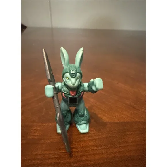 Takara‎ Hasbro Battle Beasts Hare Razing Rabbit #22 Figure And Weapon
