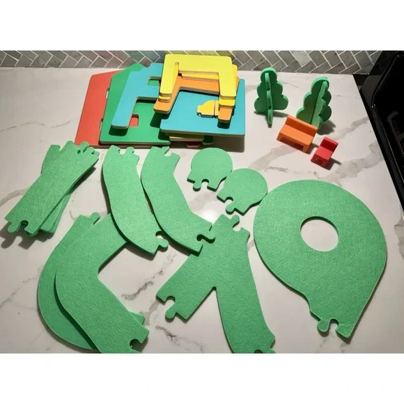 Lovevery Wooden Modular Village & Pathways Montessori Connector Complete!
