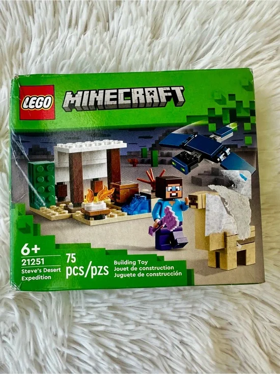 LEGO Minecraft 21251 Steve’s Desert Expedition Retired New Sealed Building Set 7