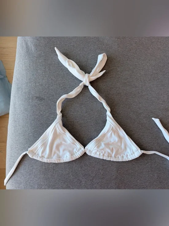 Frankie’s Bikini Taite White Ribbed Bikini Top