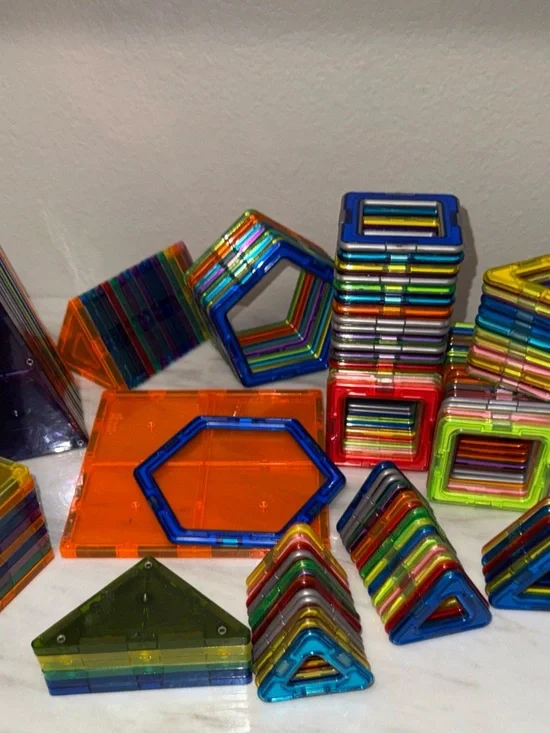 magformers magnetic building toys Lot