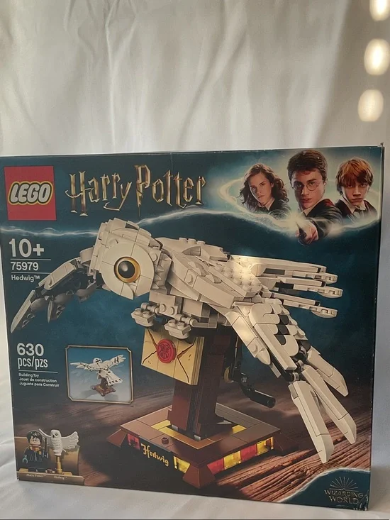 LEGO 75979 White & Tan Harry Potter Hedwig Buildable Owl with Stand