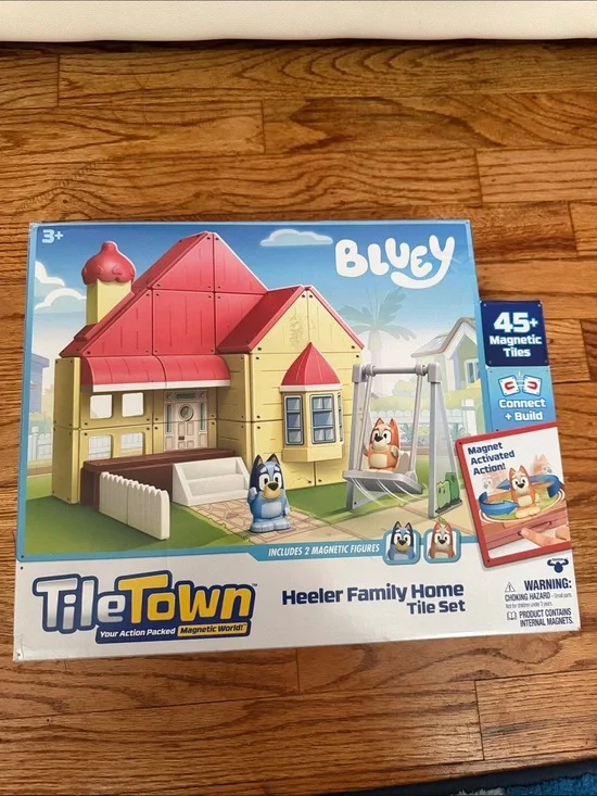 Tile Town Heeler Family Home Tile set