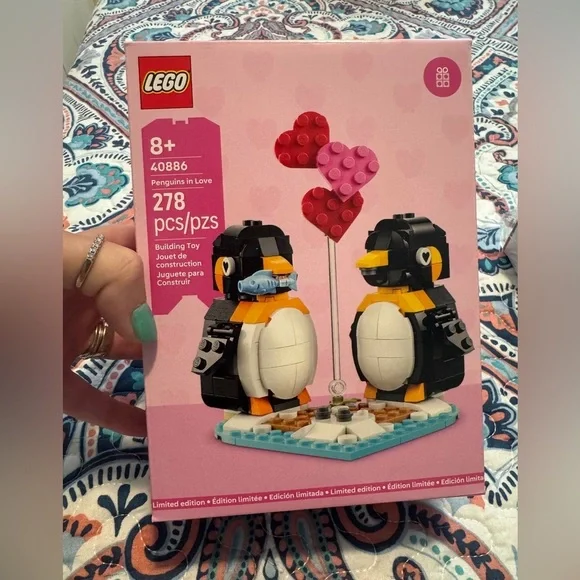 NIB-LEGO Penguins in Love 40886
