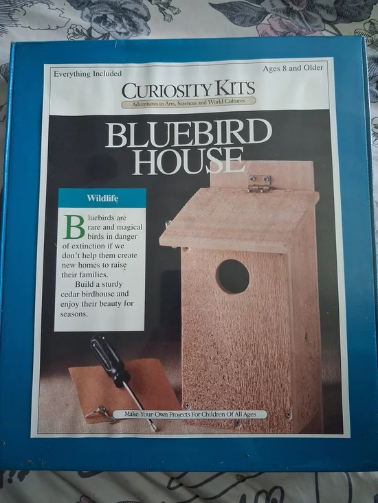 Curiosity Kits Bluebird House Craft Kit - Blue Box