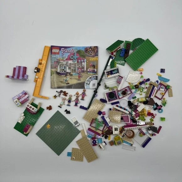 LEGO Friends Heartlake‎ City Hair Salon 41391 Set Nina Emma READ Lego Figures
